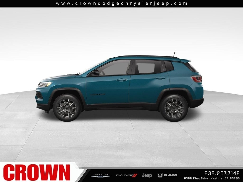 New 2026 Fathom Blue Pearl-Coat Exterior Paint Jeep Latitude image 3