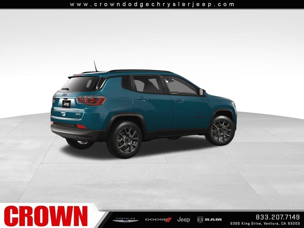 New 2026 Fathom Blue Pearl-Coat Exterior Paint Jeep Latitude image 8
