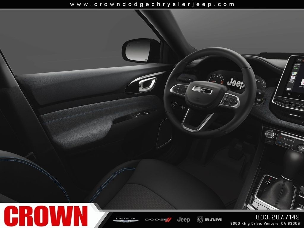 New 2026 Fathom Blue Pearl-Coat Exterior Paint Jeep Latitude image 20