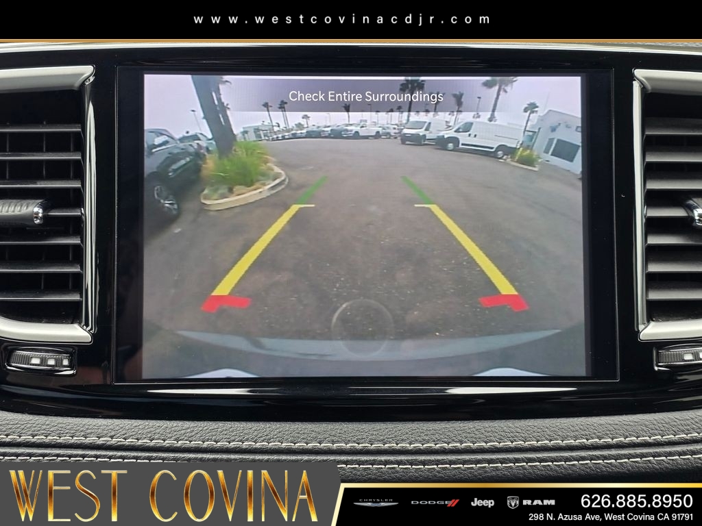 Used 2023 White Chrysler Touring L image 27