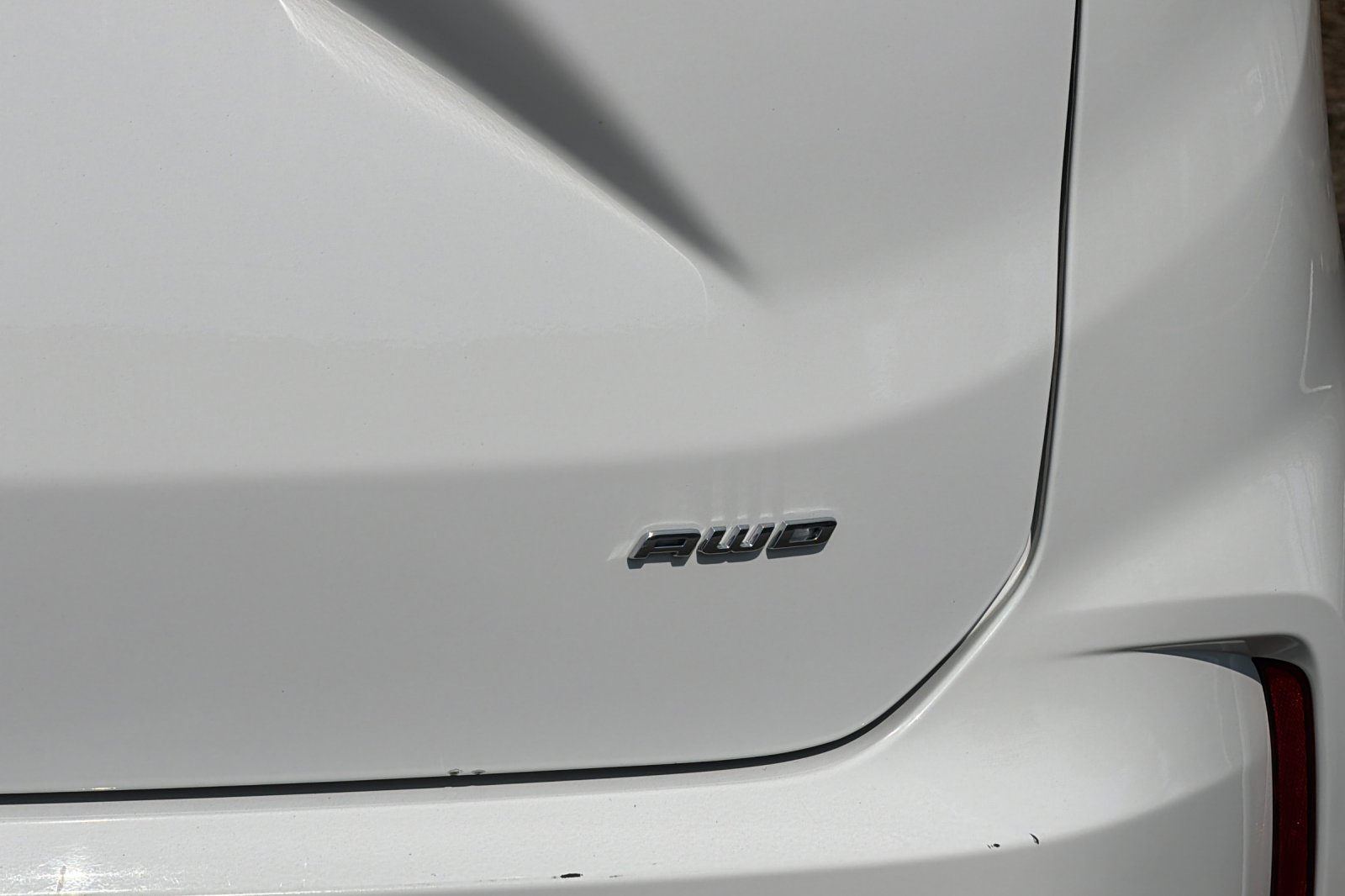 Used 2024 Oxford White Ford SEL image 26