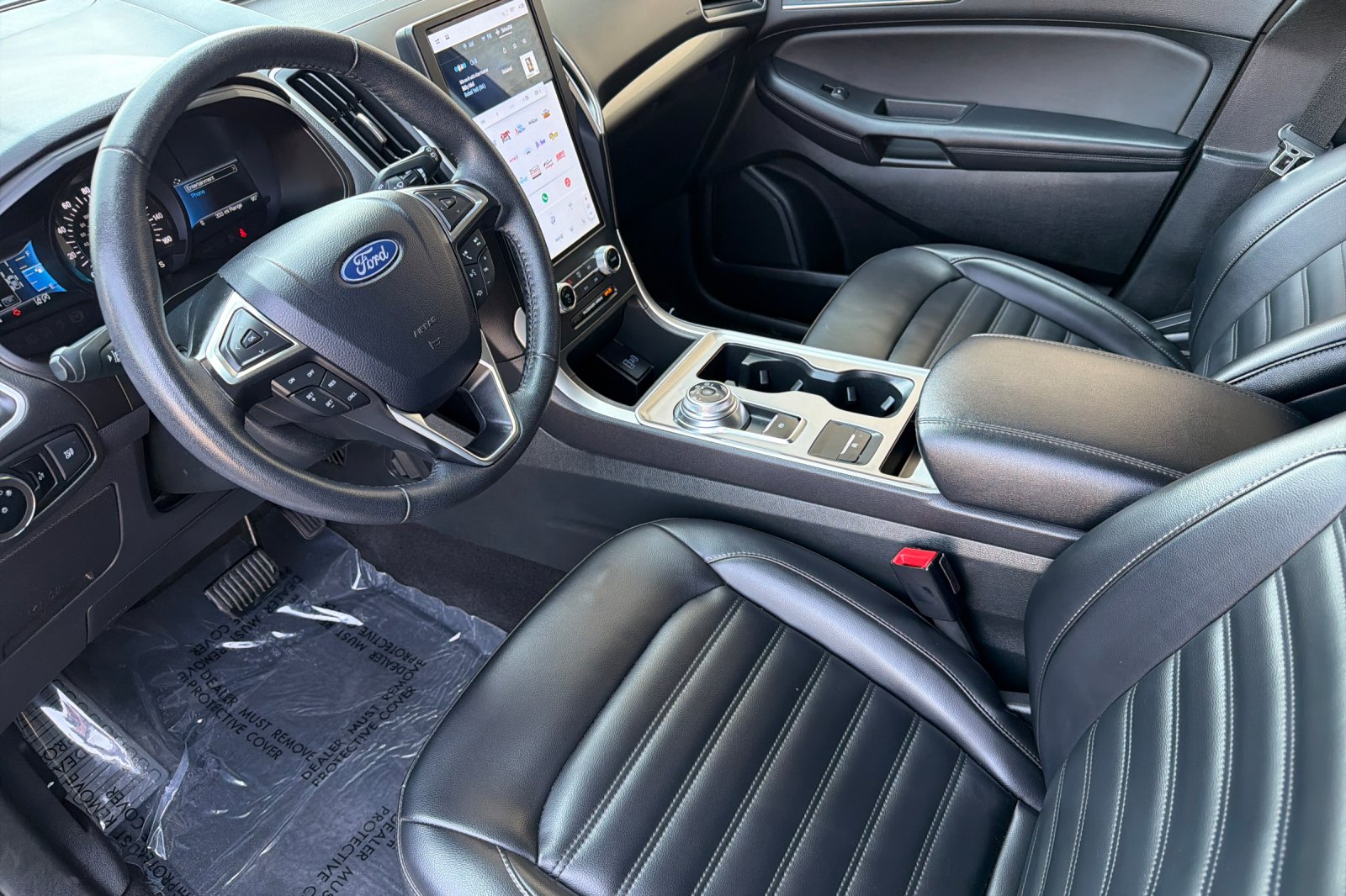 Used 2024 Oxford White Ford SEL image 10