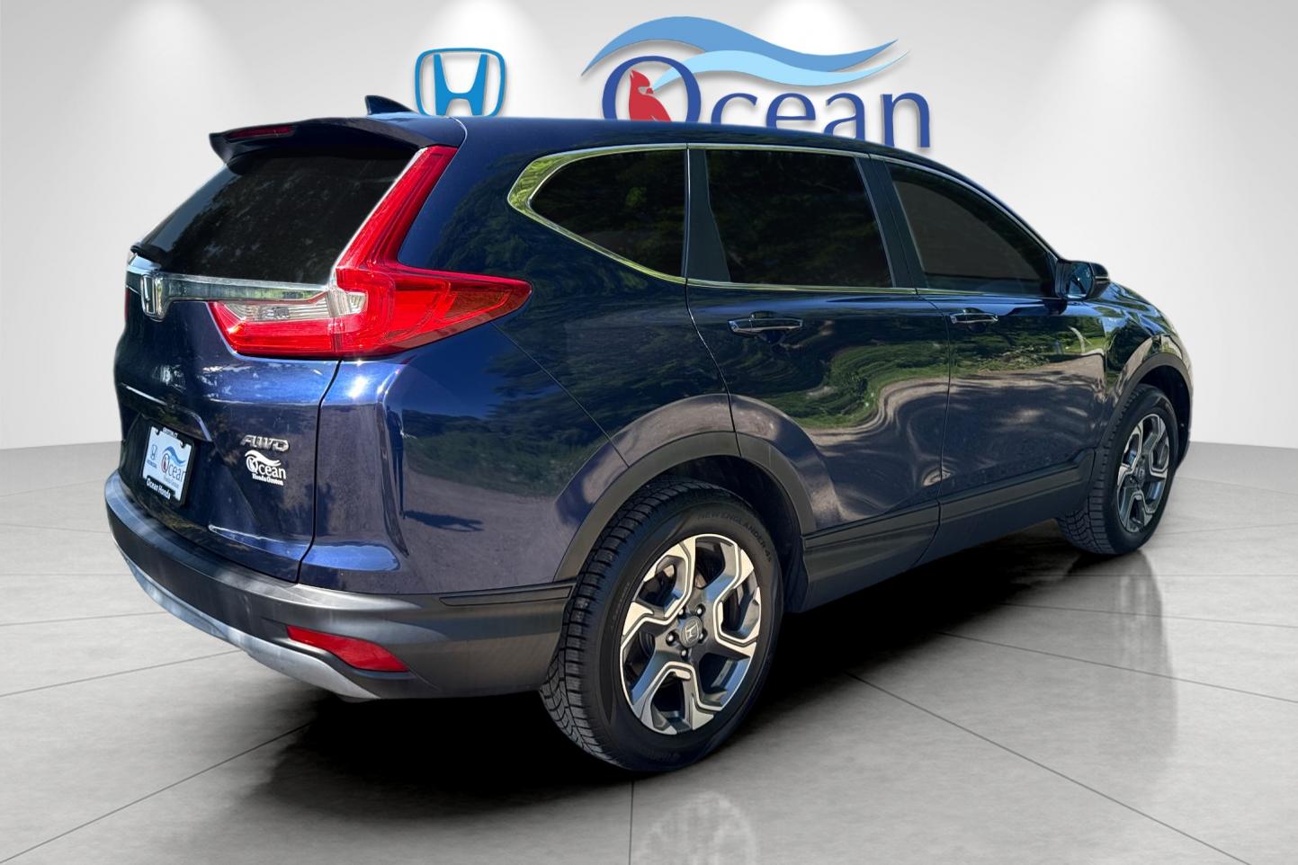 Used 2017 Obsidian Blue Pearl Honda EX-L image 3