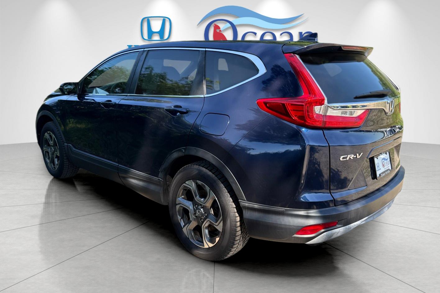 Used 2017 Obsidian Blue Pearl Honda EX-L image 5