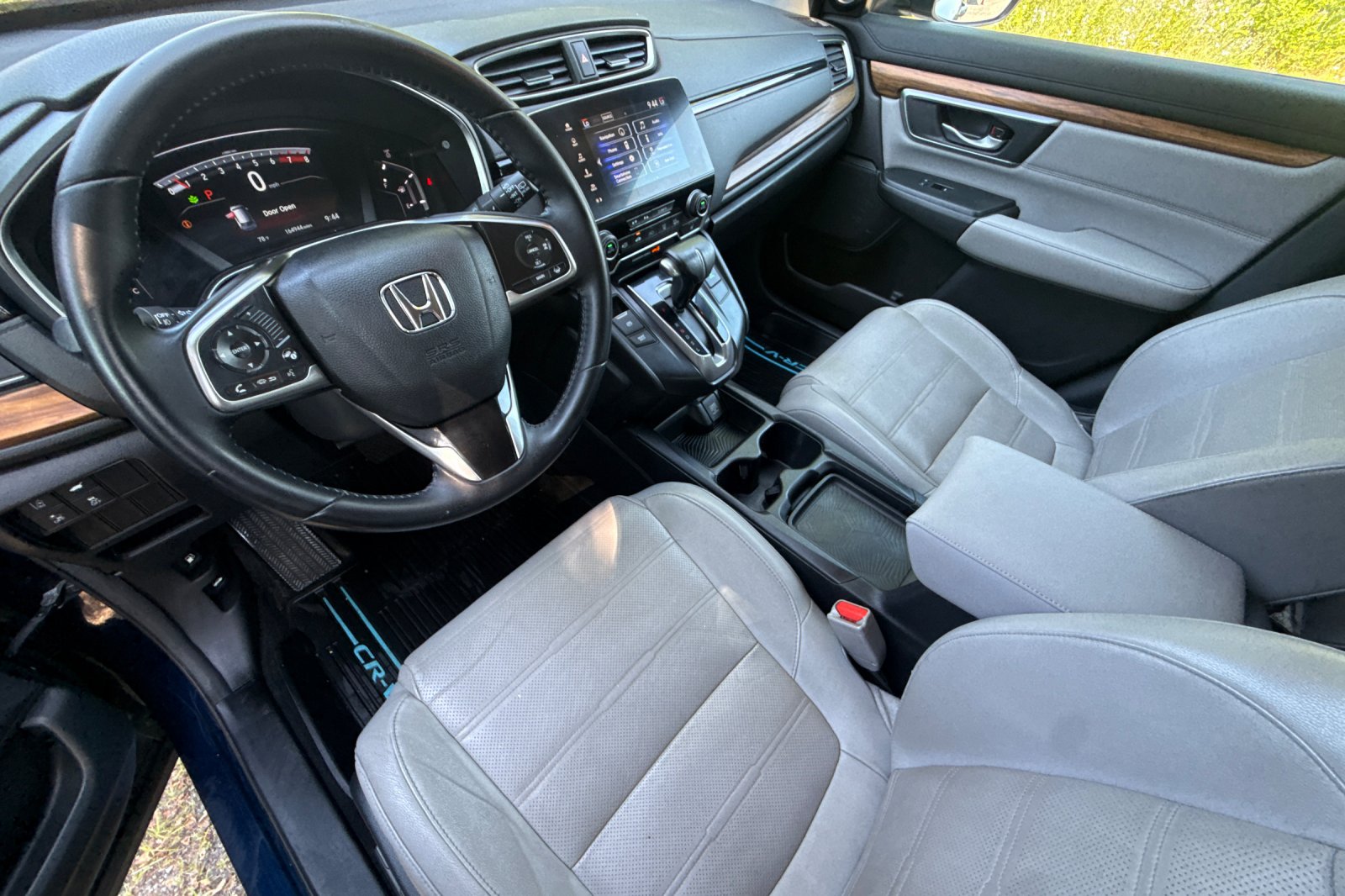 Used 2017 Obsidian Blue Pearl Honda EX-L image 9