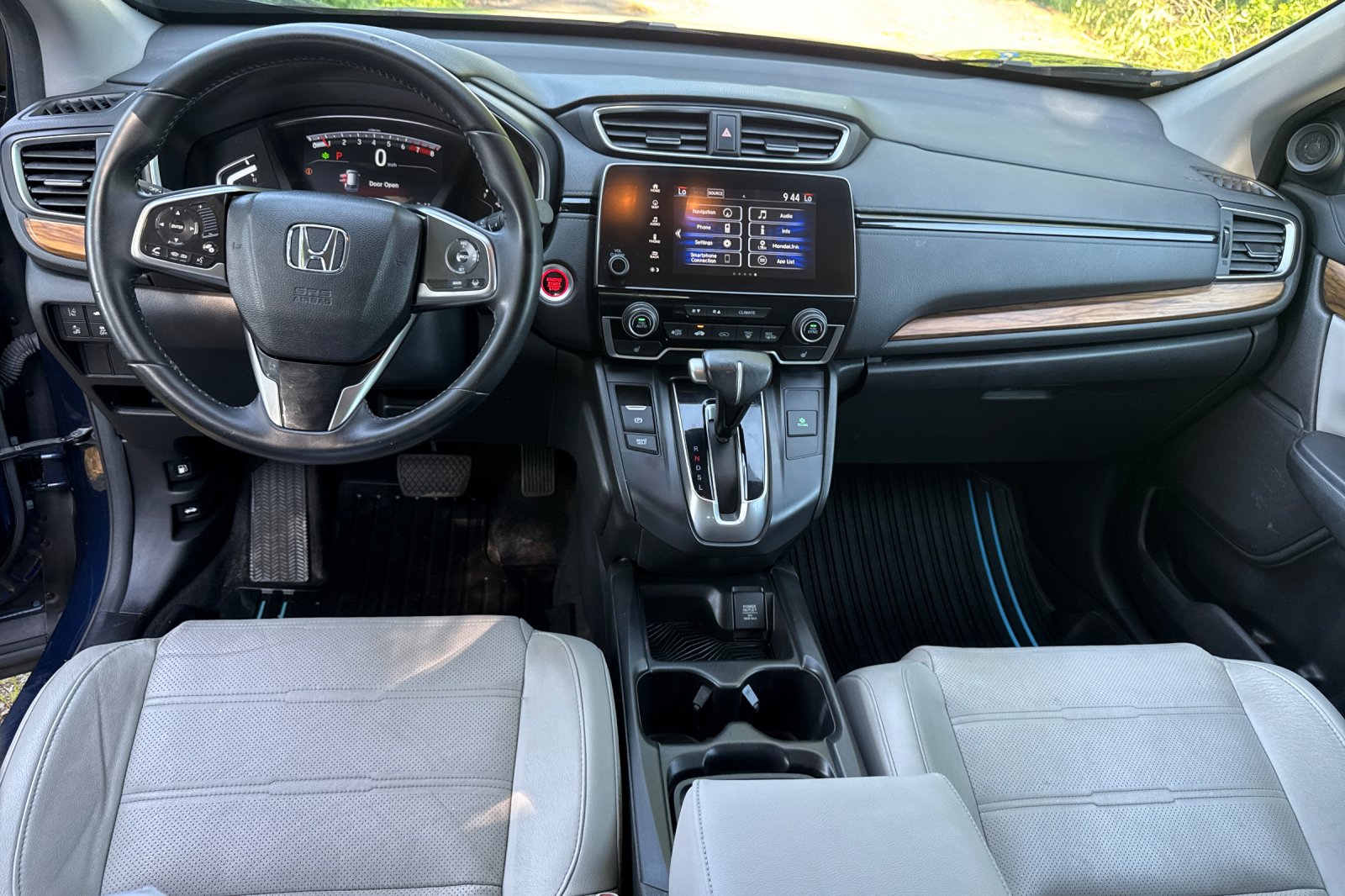 Used 2017 Obsidian Blue Pearl Honda EX-L image 13
