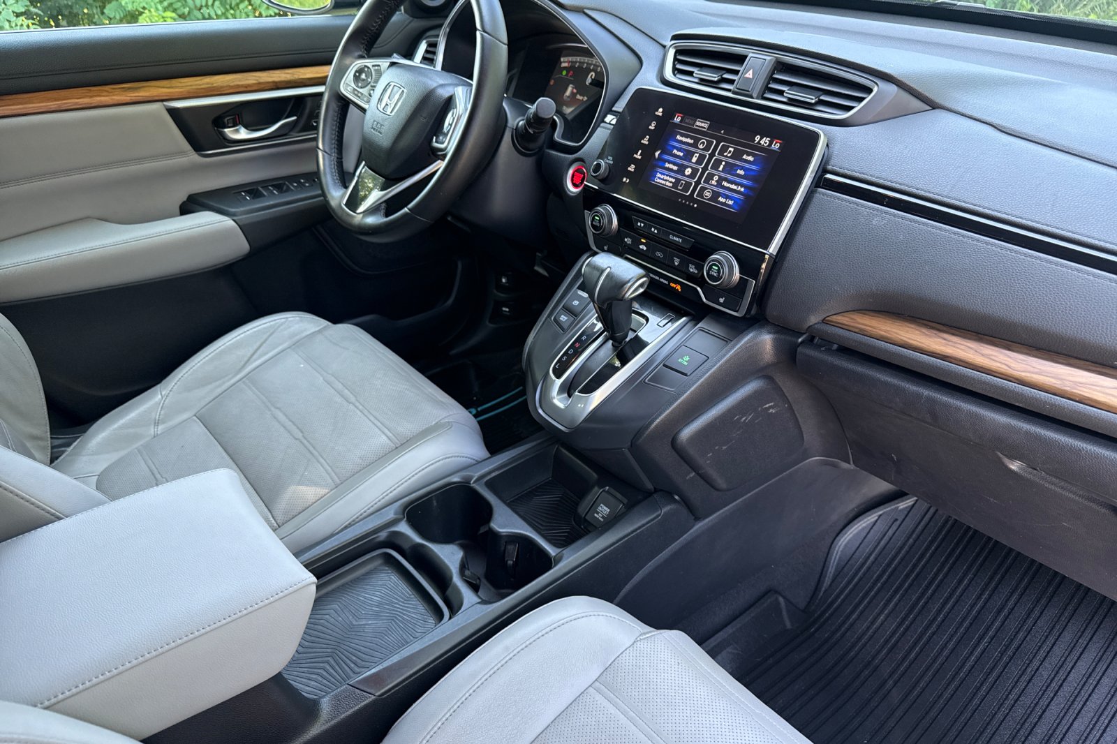 Used 2017 Obsidian Blue Pearl Honda EX-L image 16