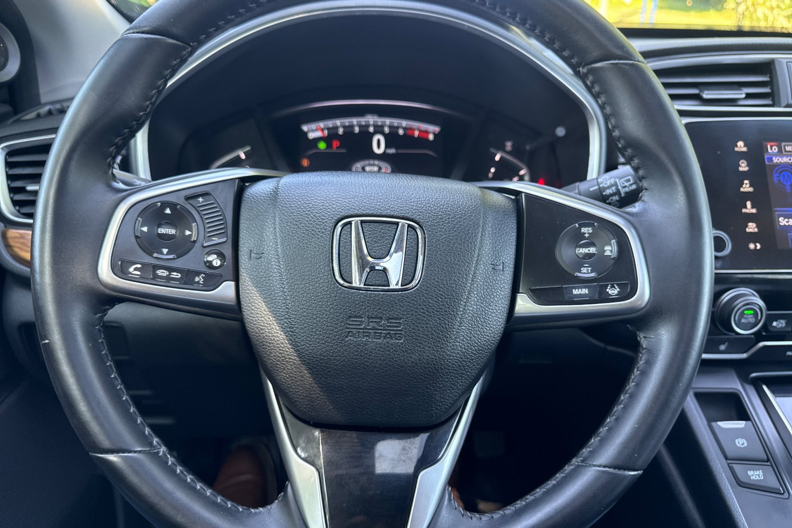 Used 2017 Obsidian Blue Pearl Honda EX-L image 23