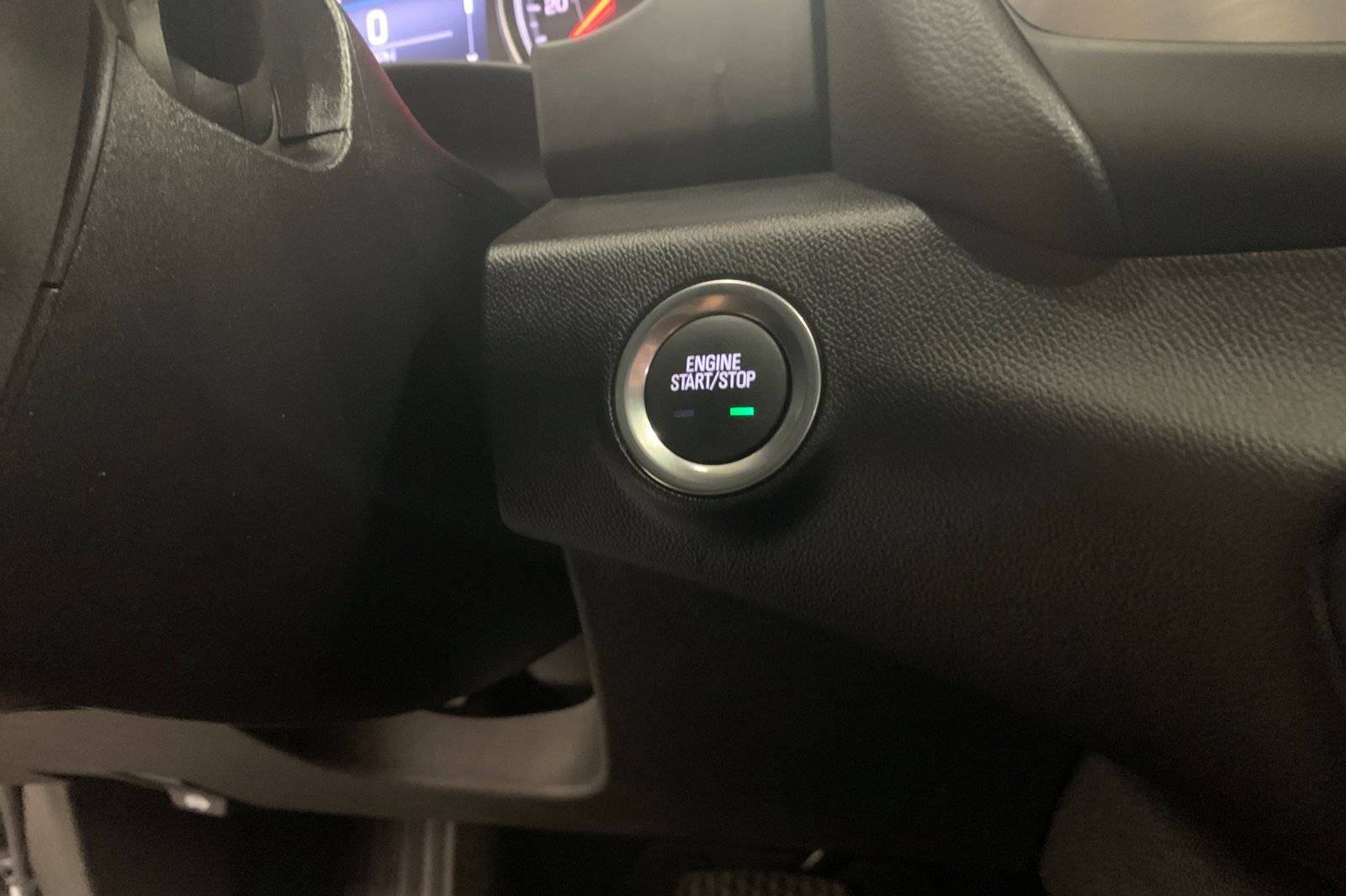 Used 2024 Sterling Metallic GMC SLE image 25