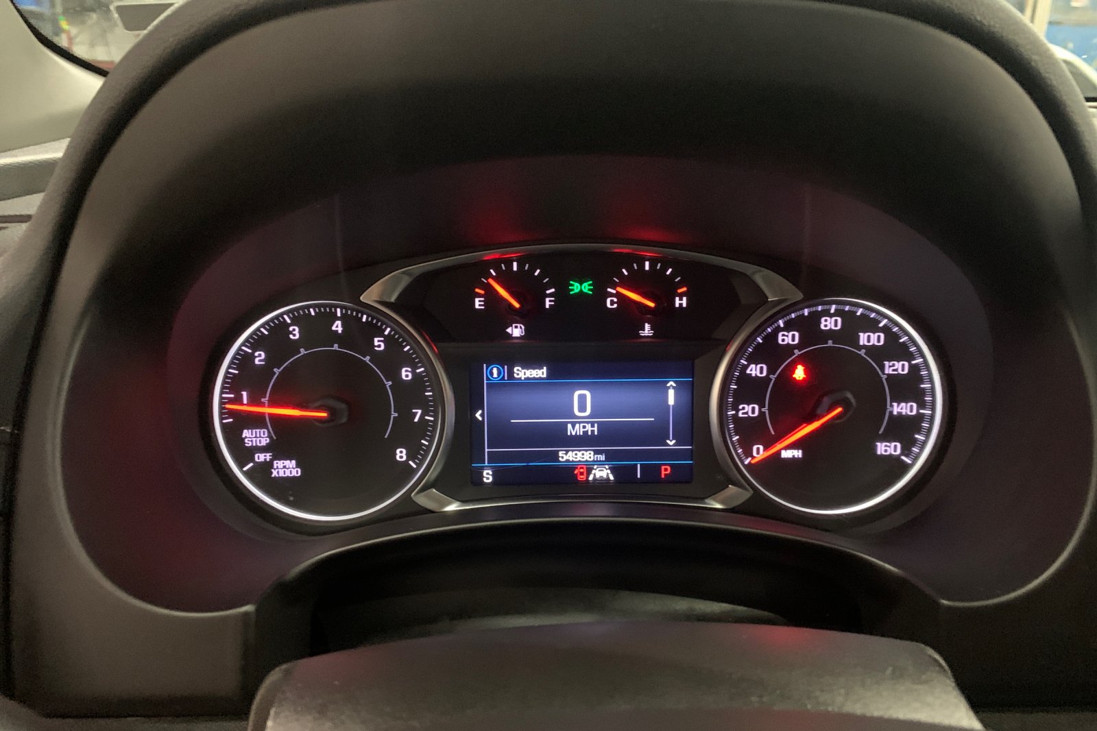 Used 2024 Sterling Metallic GMC SLE image 29