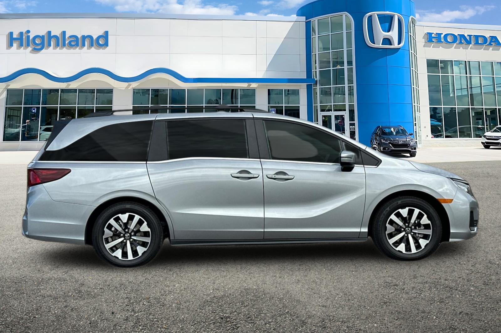 New 2026 Solar Silver Metallic Honda EX-L image 6