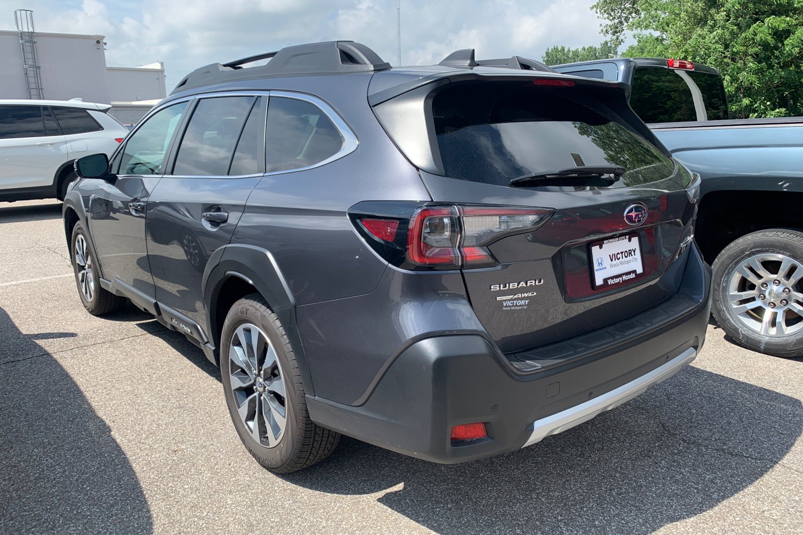 Used 2023 Gray Subaru Limited image 2