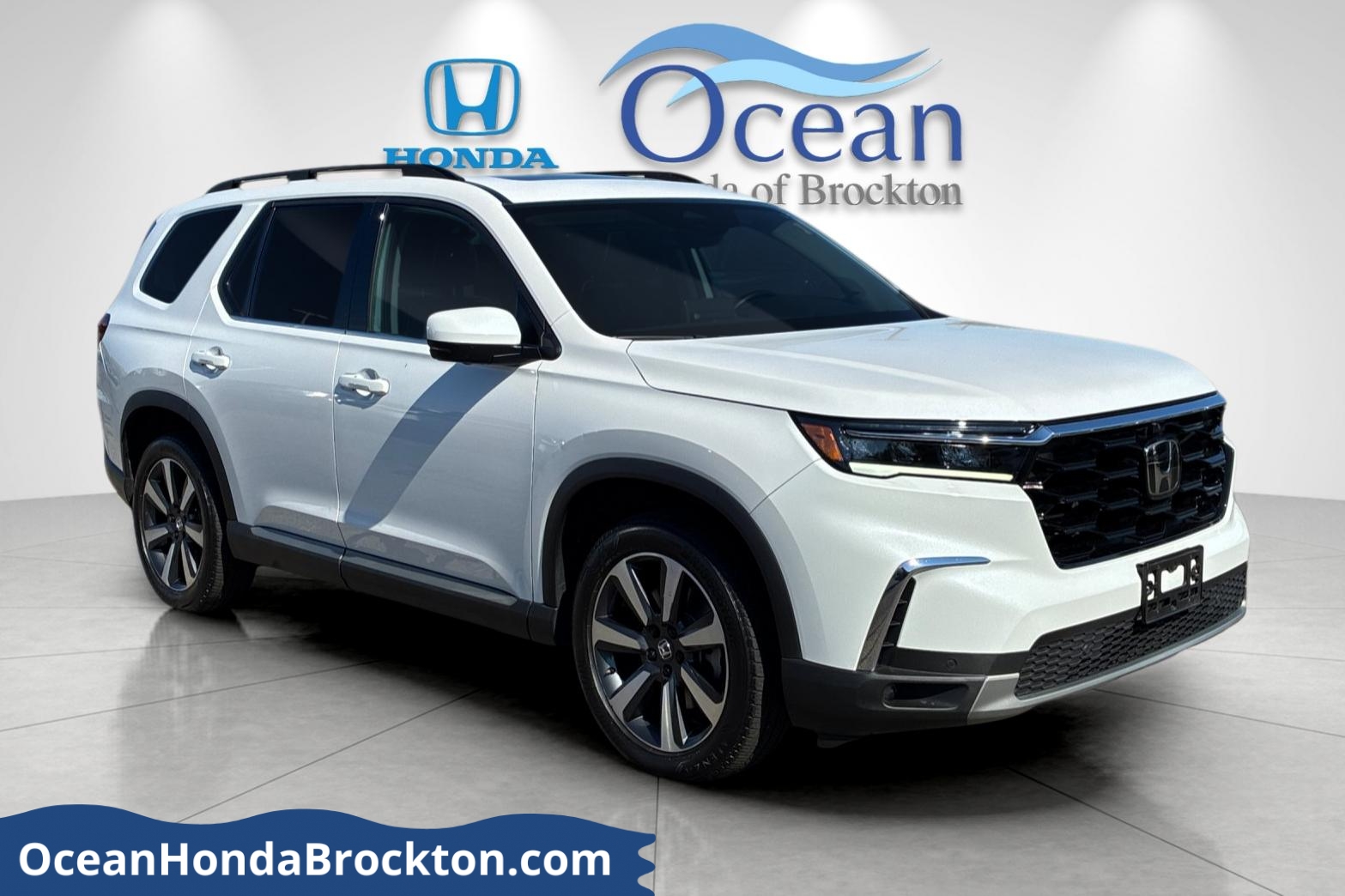2023 Honda Pilot Elite AWD's photo