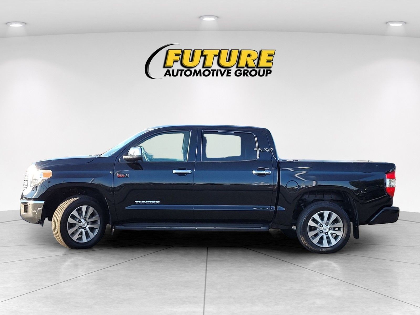 Used 2017 Black Toyota Limited image 9