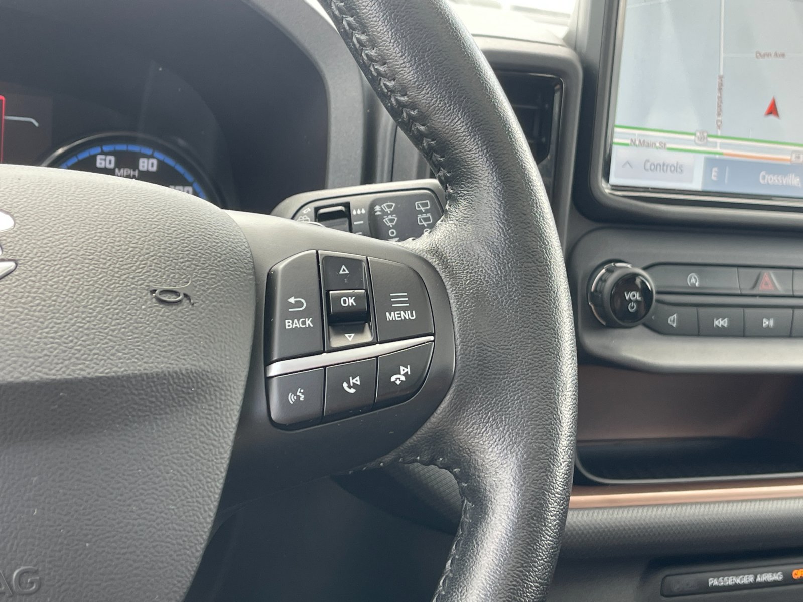 Used 2021 Oxford White Ford Badlands image 29