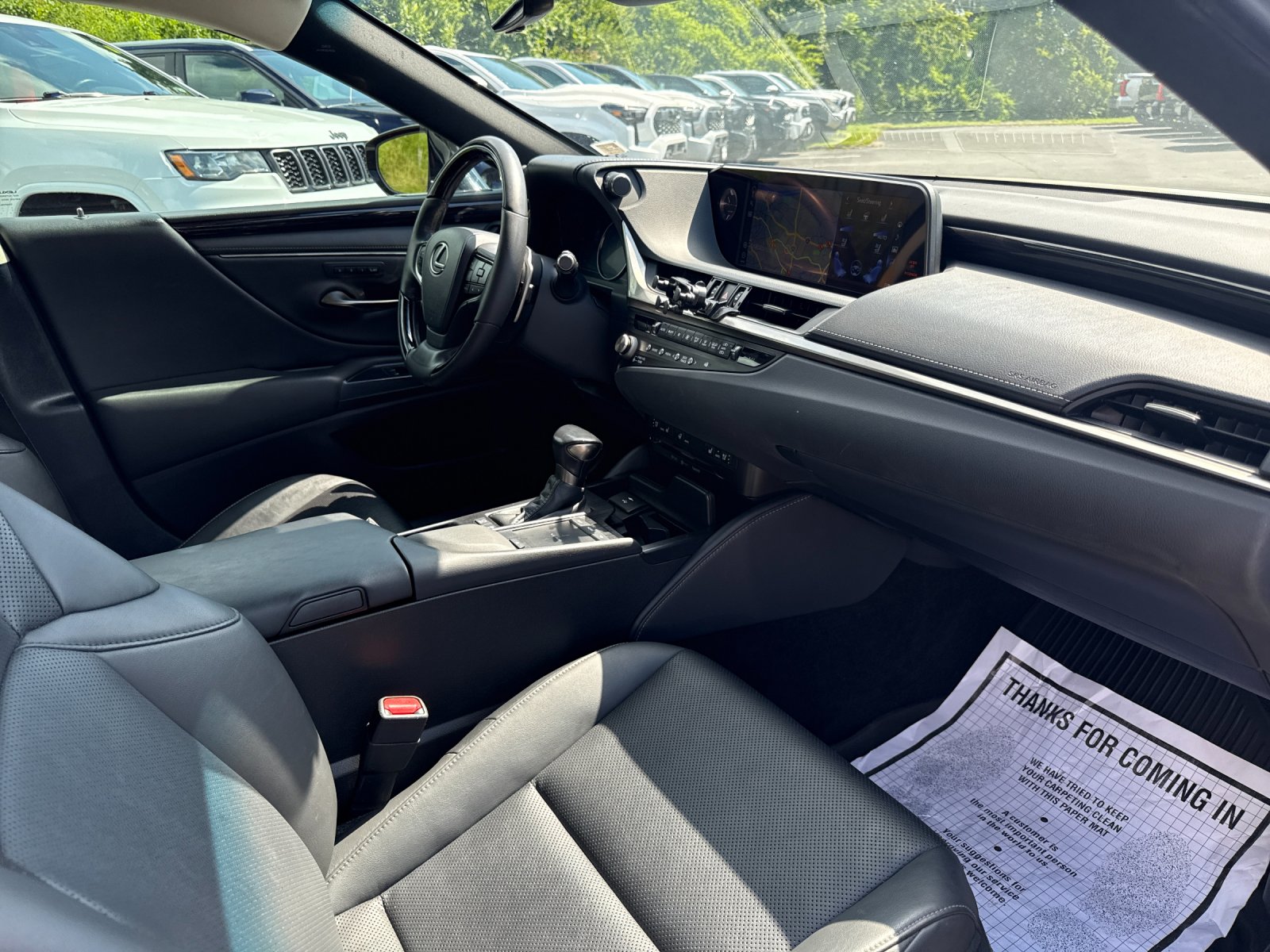 Used 2021 Beige Lexus 300h image 27