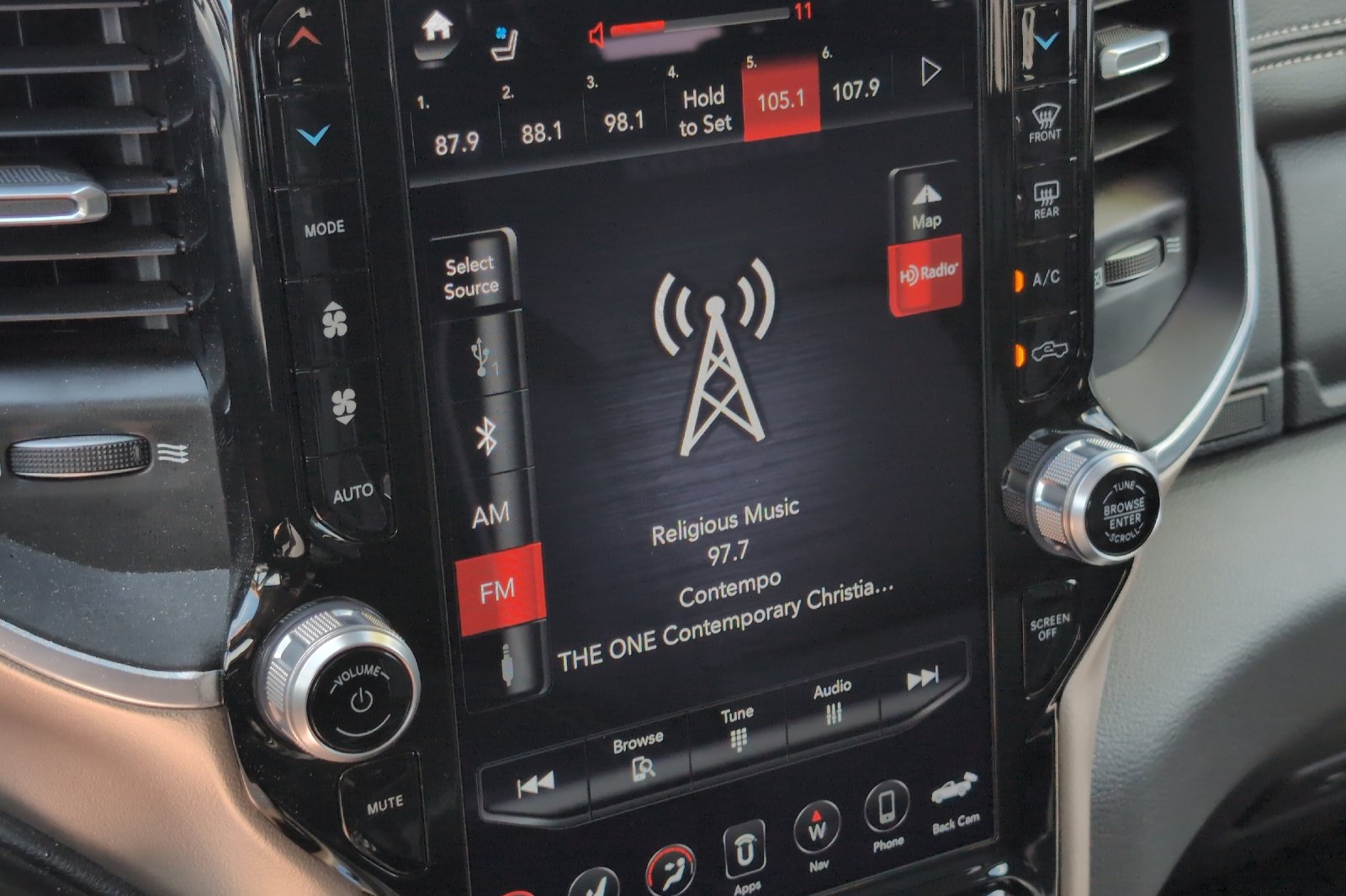 Used 2021 Red Ram Laramie image 18