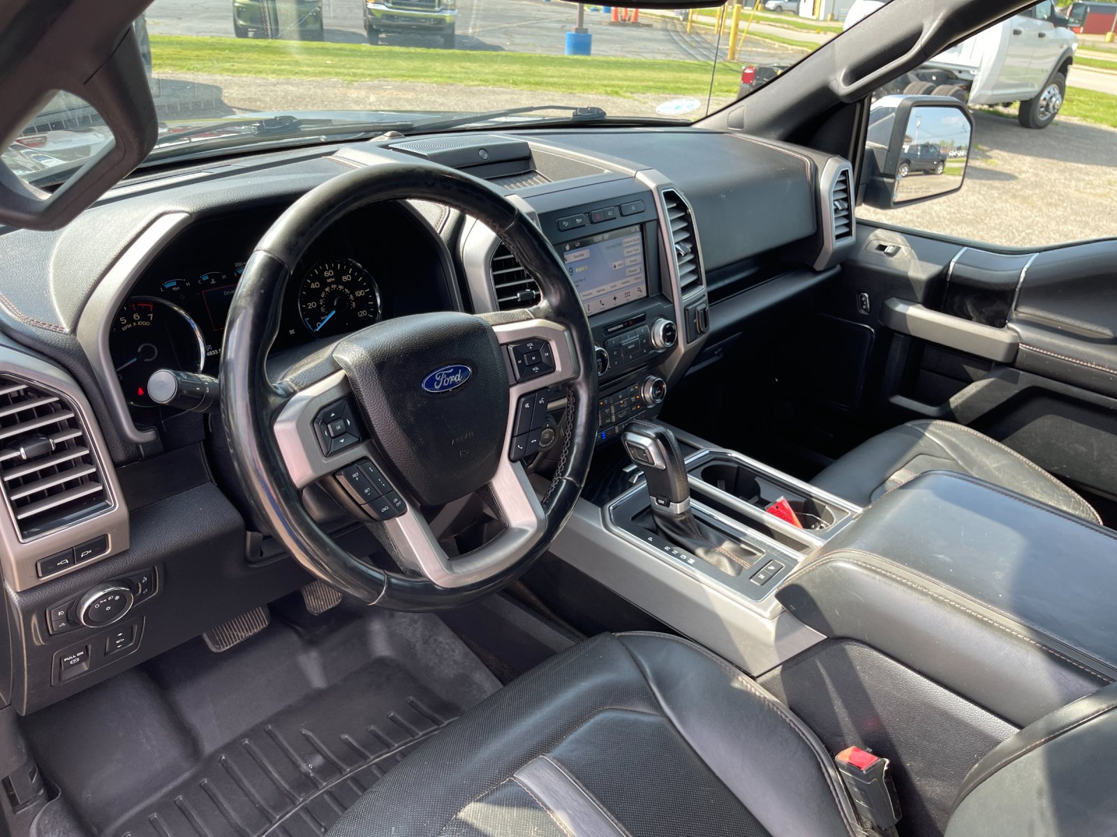 Used 2018 Red Ford Platinum image 10