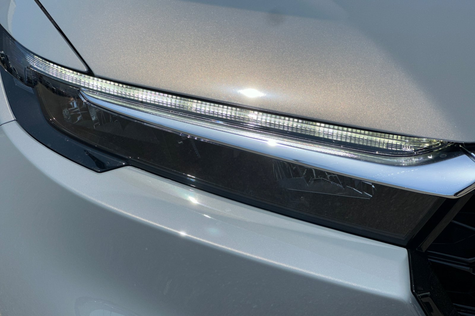 New 2026 Urban Gray Pearl Honda EX image 31