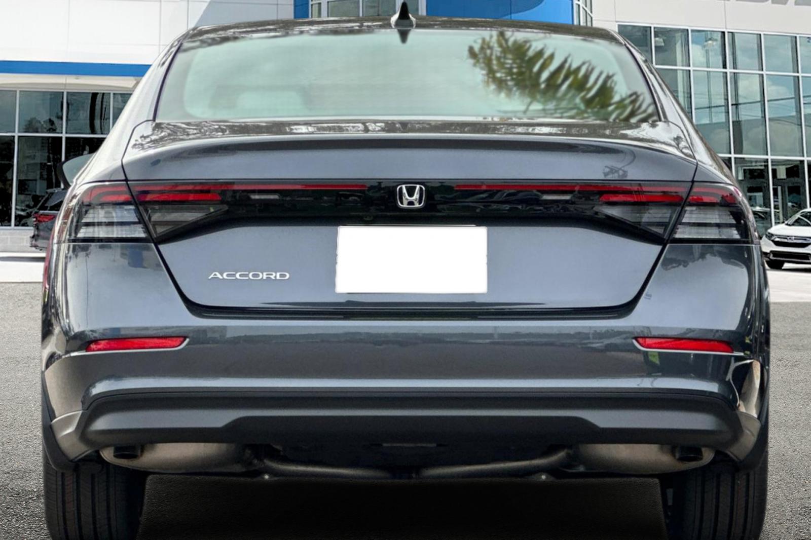 New 2026 Meteorite Gray Metallic Honda SE image 4
