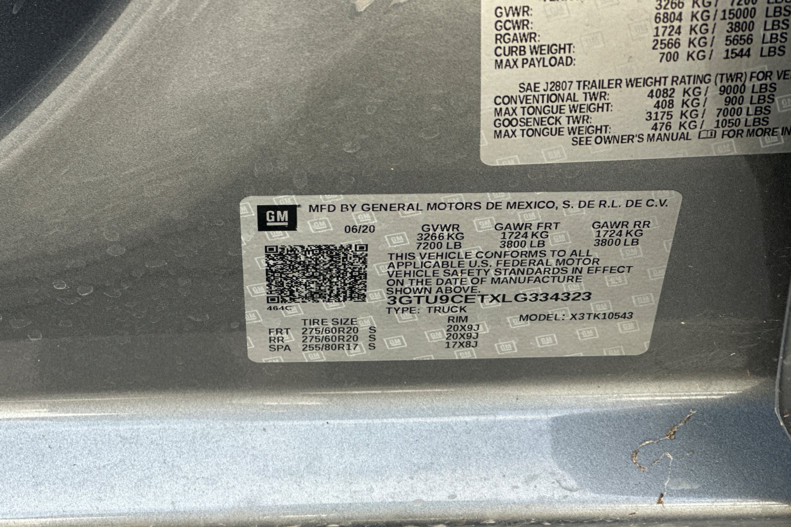 Used 2020 Gray GMC Elevation image 36