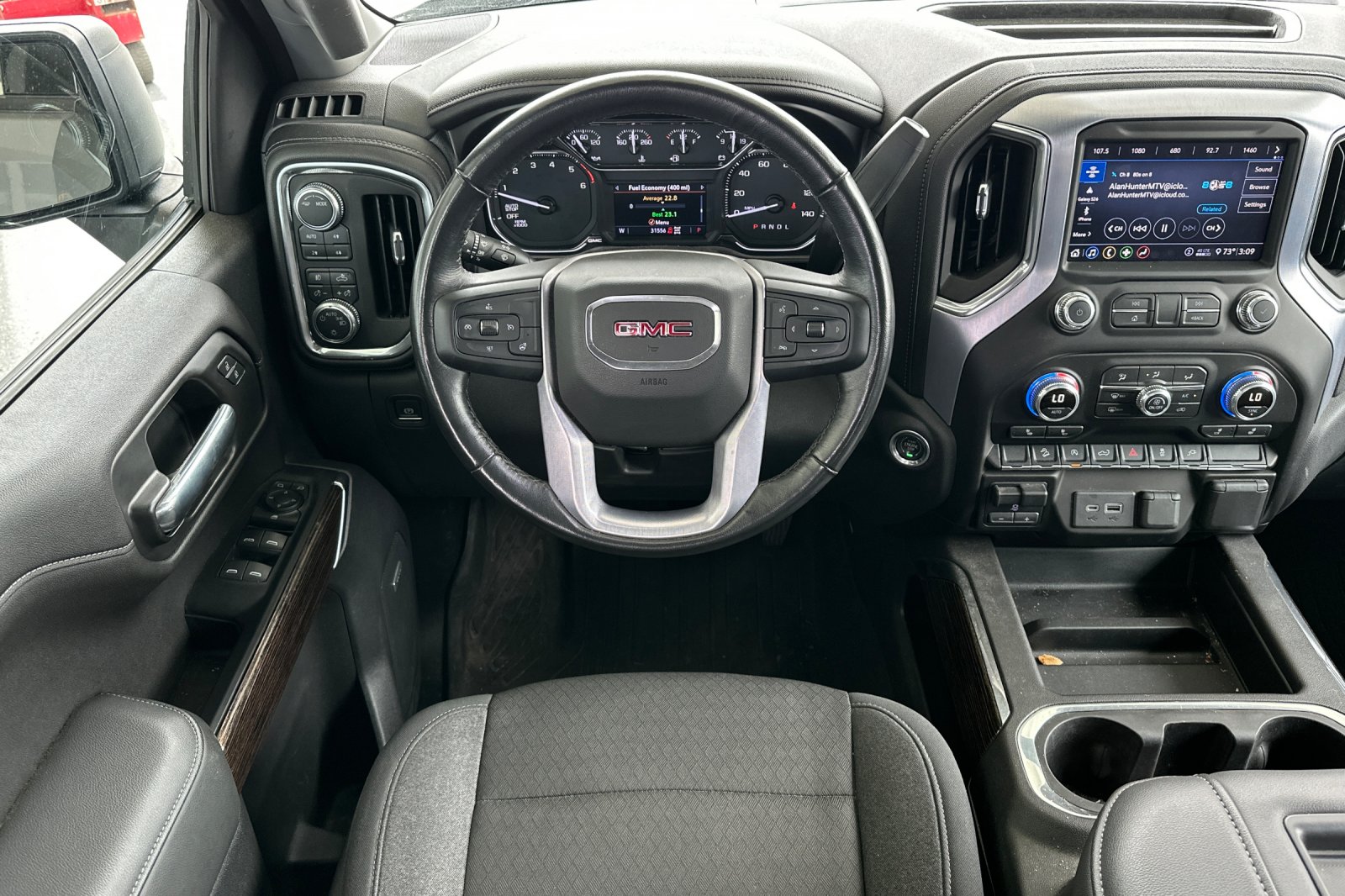 Used 2020 Gray GMC Elevation image 17