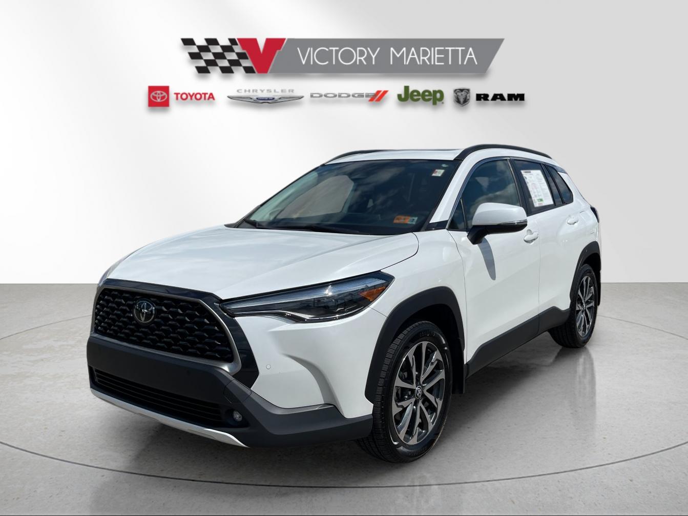 2023 Toyota Corolla Cross XLE