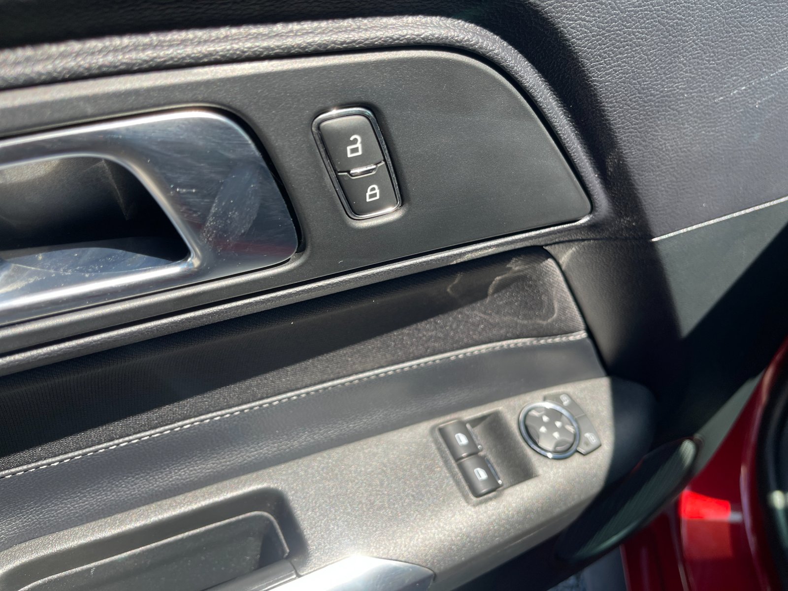 Used 2019 Red Ford GT image 13
