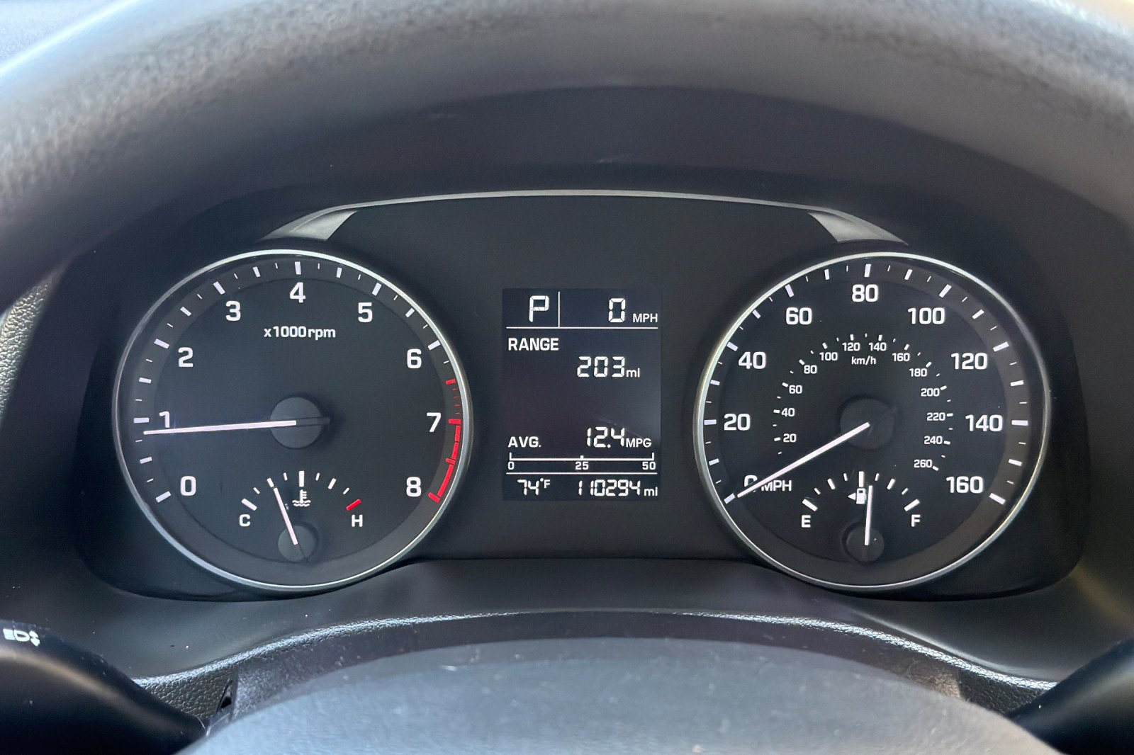 Used 2017 White Hyundai SE image 18