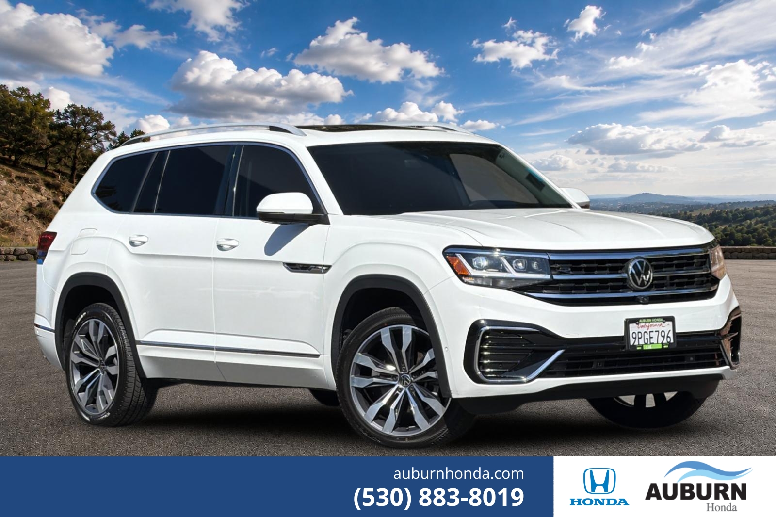 2022 Volkswagen Atlas 3.6L SEL Premium R-Line 4MOTION's photo