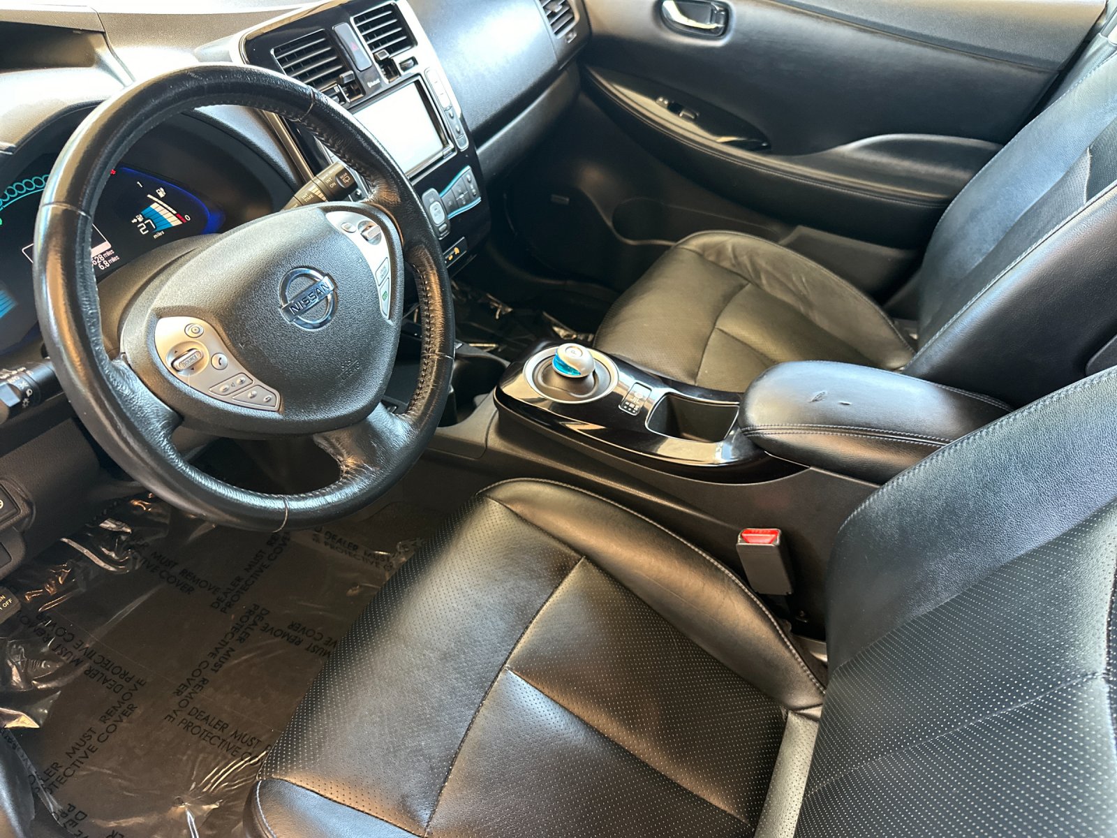 Used 2013 Silver Nissan SL image 9