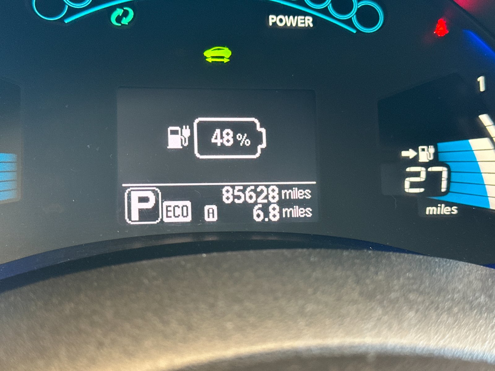 Used 2013 Silver Nissan SL image 27