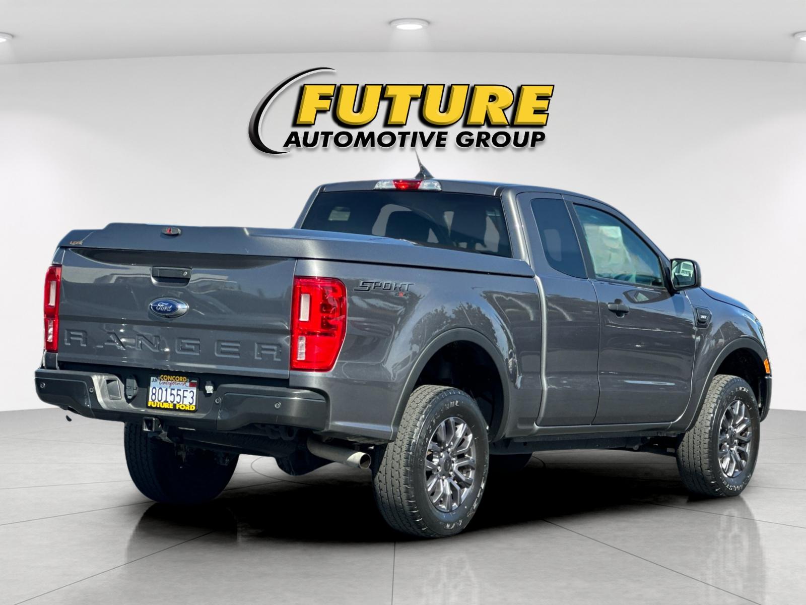 Used 2021 Gray Ford XLT image 3