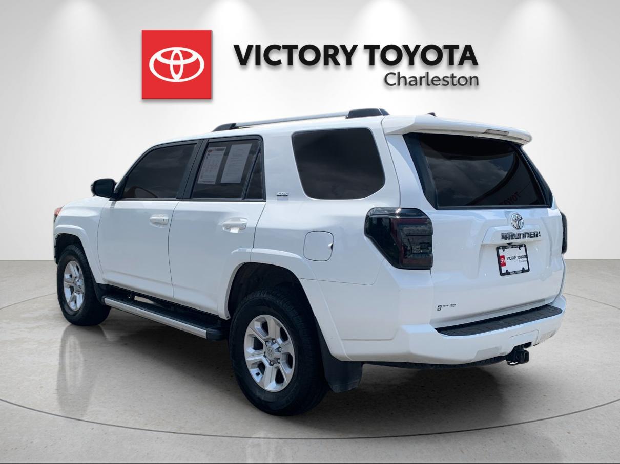Used 2024 White Toyota SR5 Premium image 3