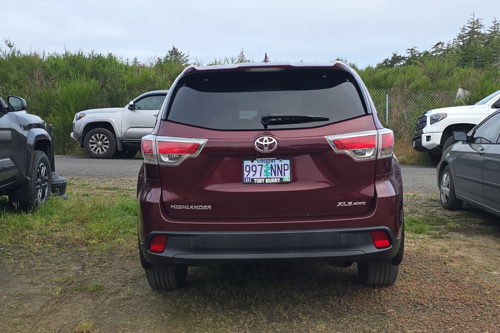 Used 2014 Red Toyota XLE V6 image 6