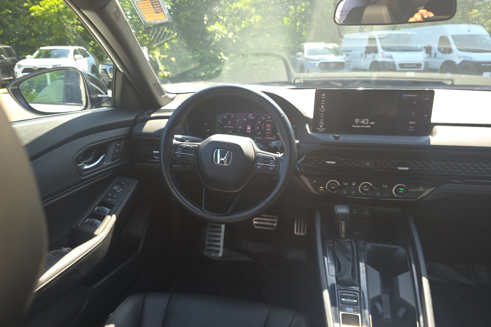 Used 2025 Platinum White Pearl Honda Sport-L image 15