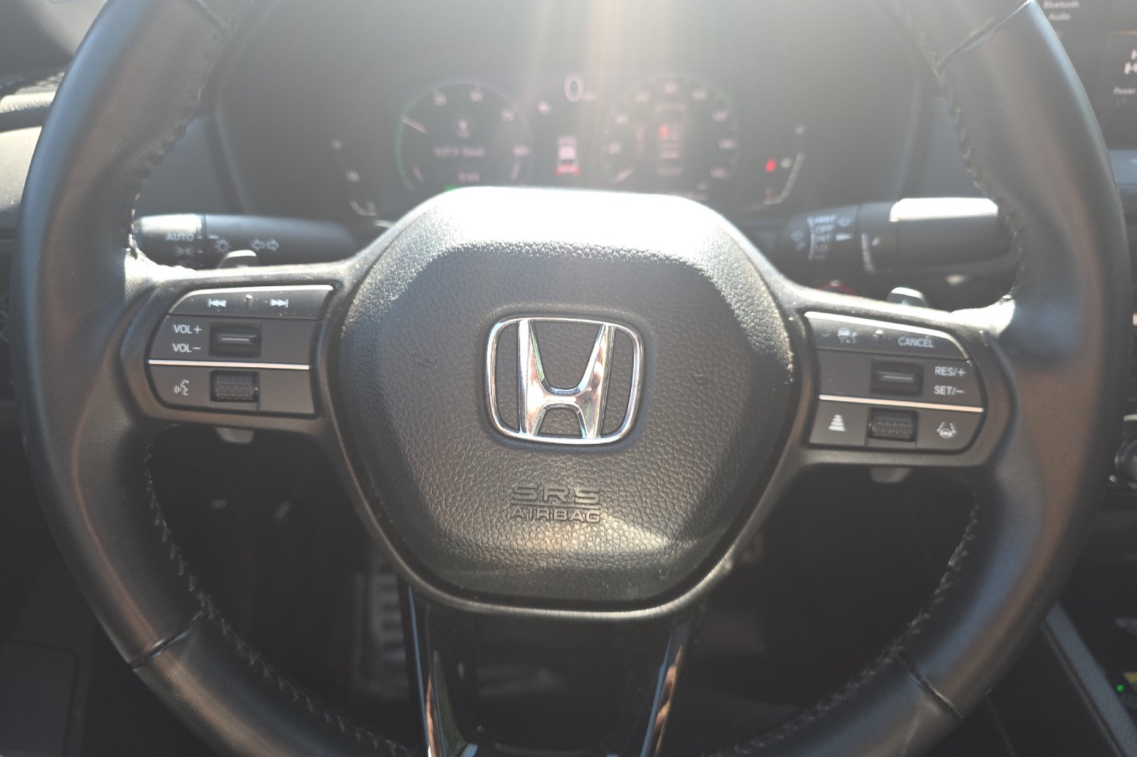 Used 2025 Platinum White Pearl Honda Sport-L image 22