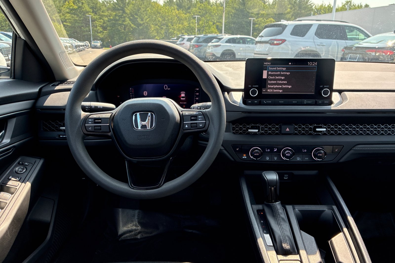 Used 2024 Platinum White Pearl Honda EX image 15