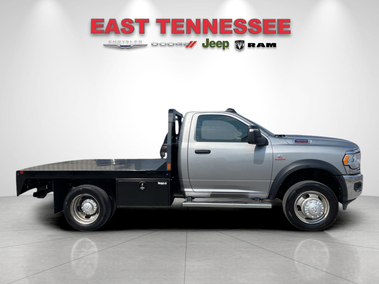Used 2024 Silver Ram Tradesman image 2