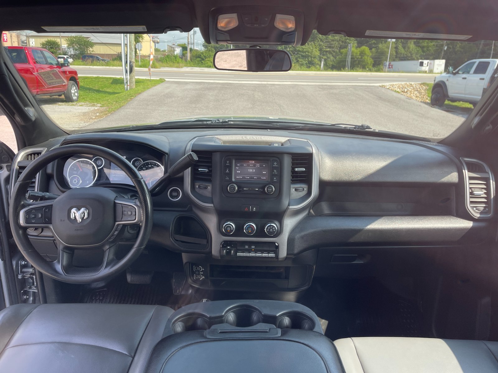 Used 2024 Silver Ram Tradesman image 14