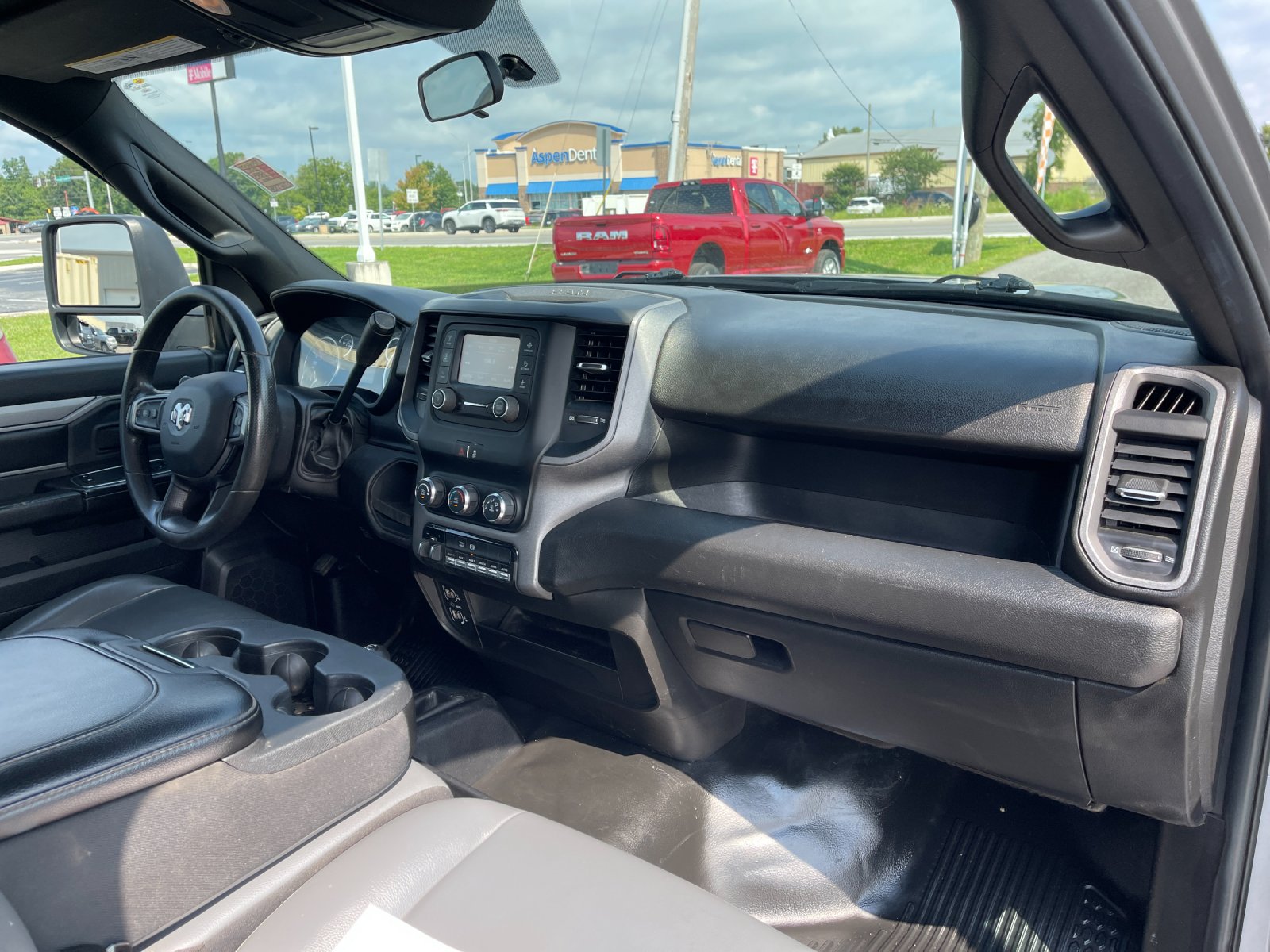 Used 2024 Silver Ram Tradesman image 16