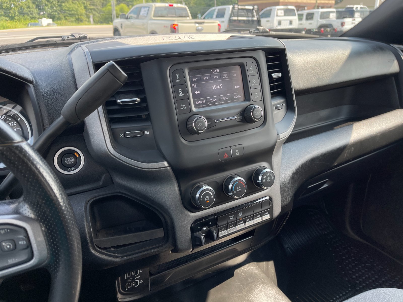Used 2024 Silver Ram Tradesman image 18