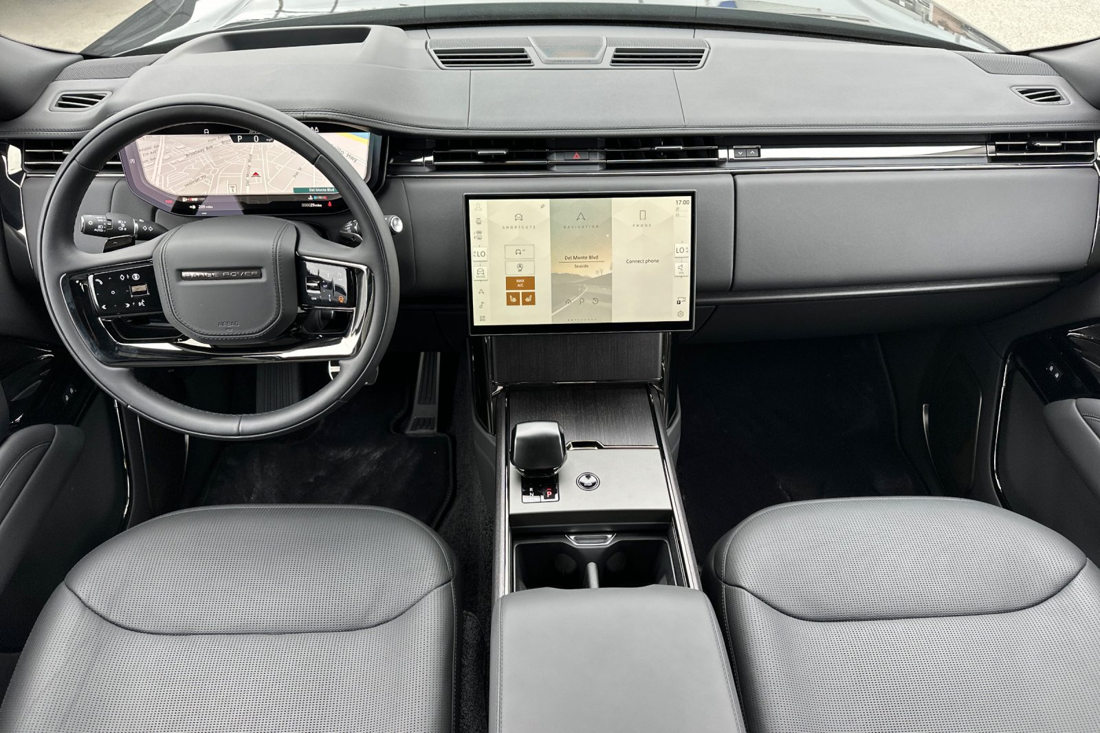 New 2026 Narvik Black Land Rover SV image 13