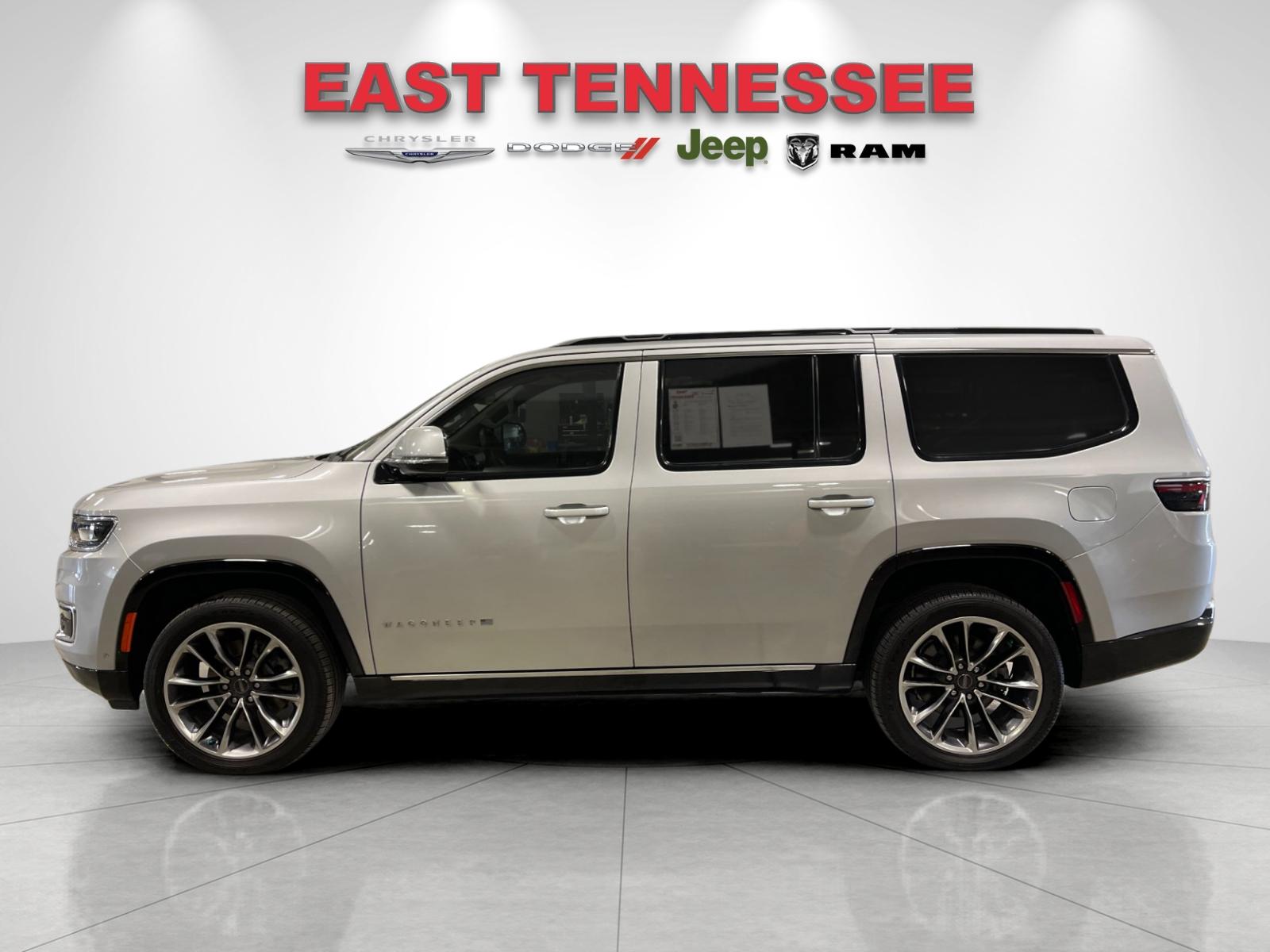 Used 2022 Silver Jeep Series III image 6