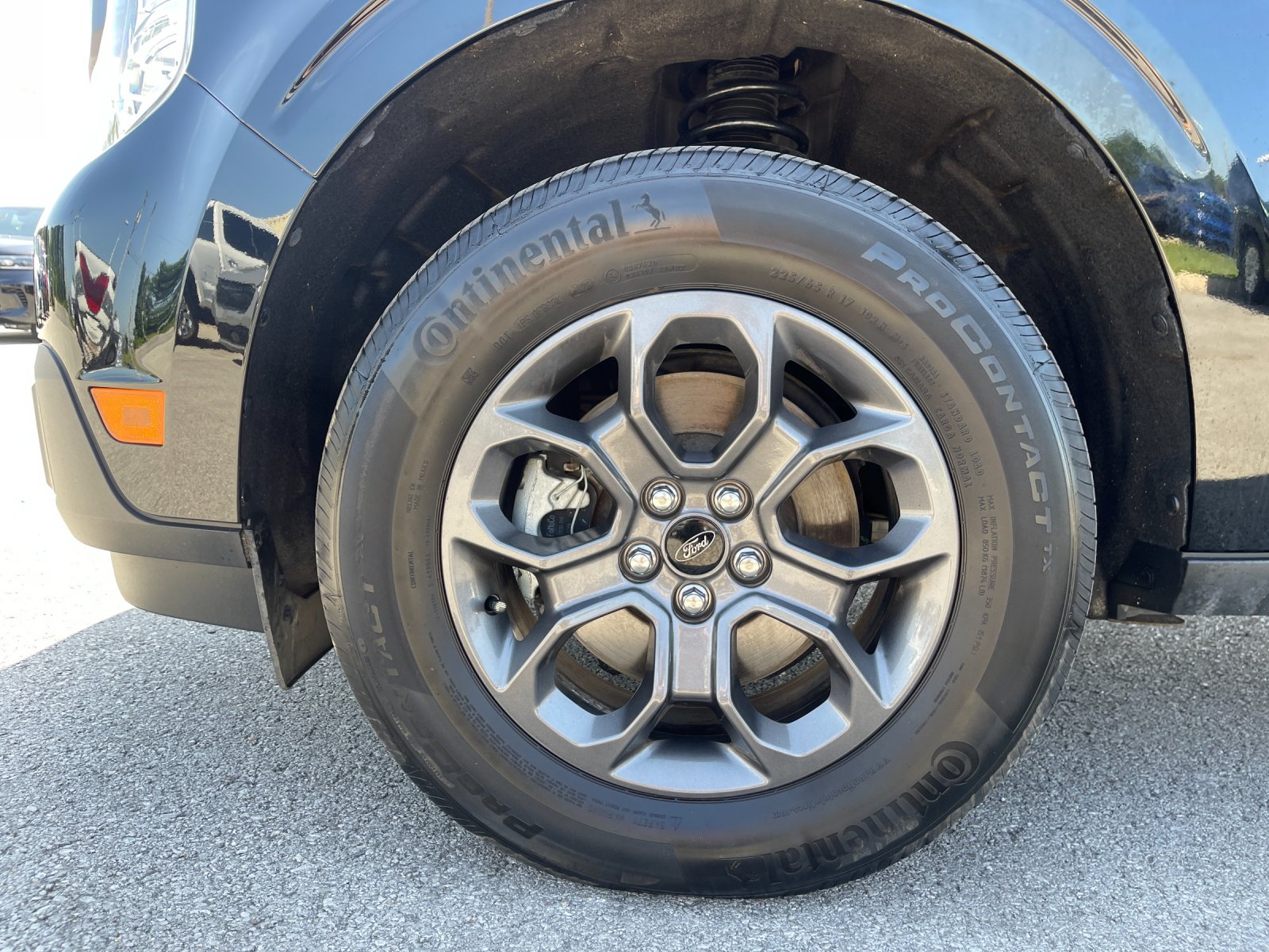 Used 2024 Black Ford XL image 29