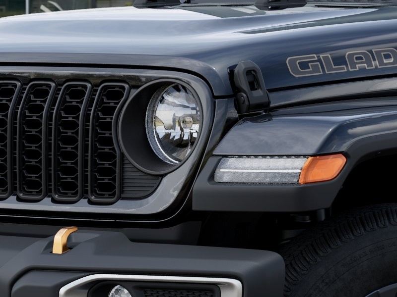 New 2026 Black Clear-Coat Exterior Paint Jeep 85th Anniversary Edition image 10