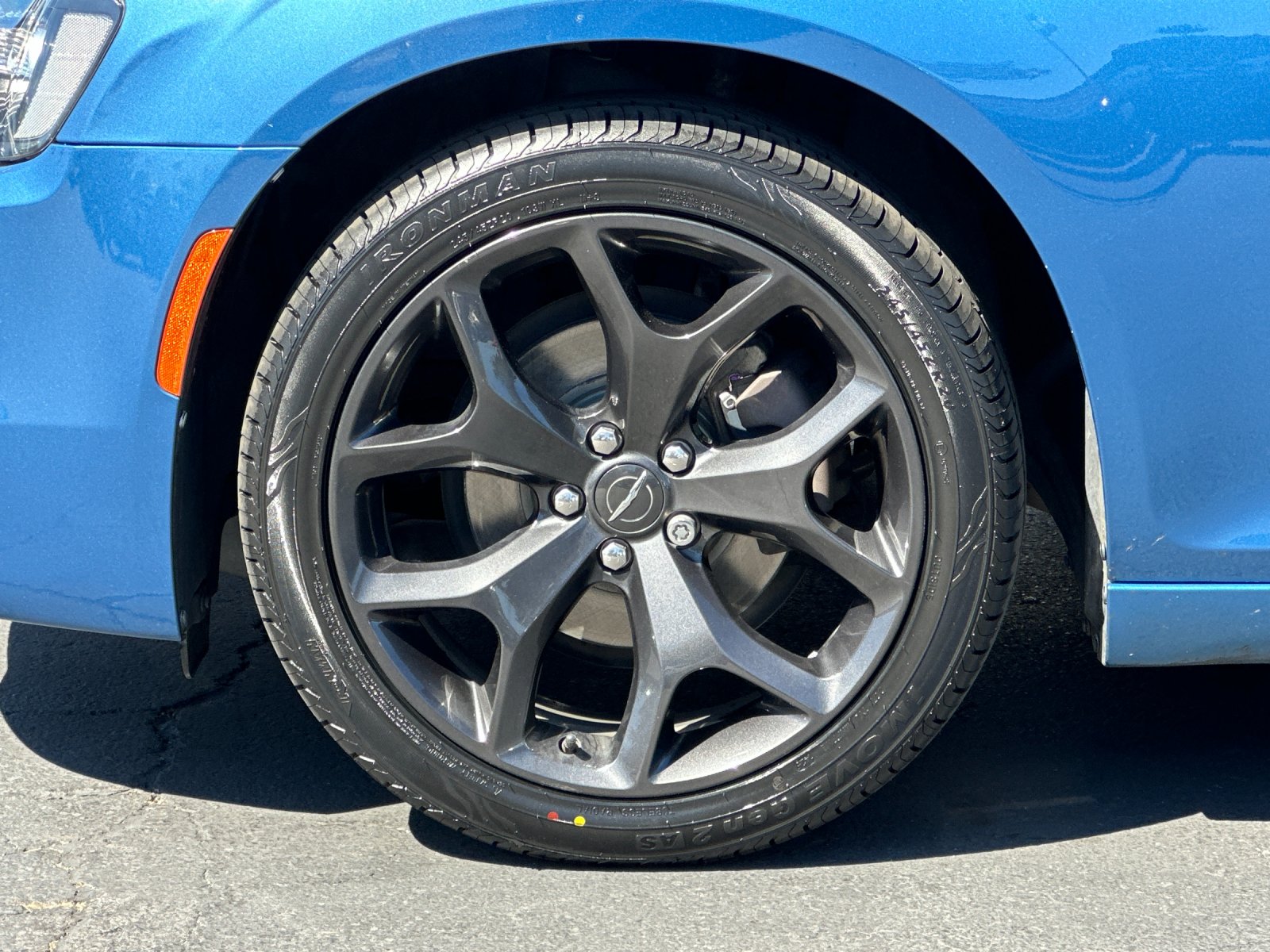 Used 2020 Blue Chrysler Touring image 23