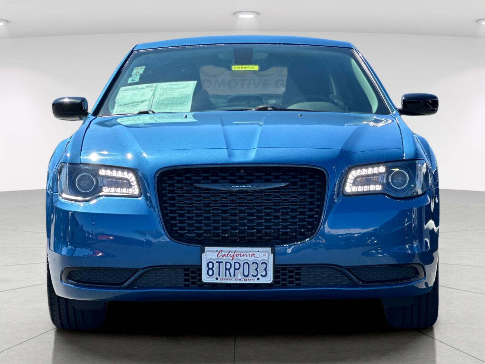 Used 2020 Blue Chrysler Touring image 8