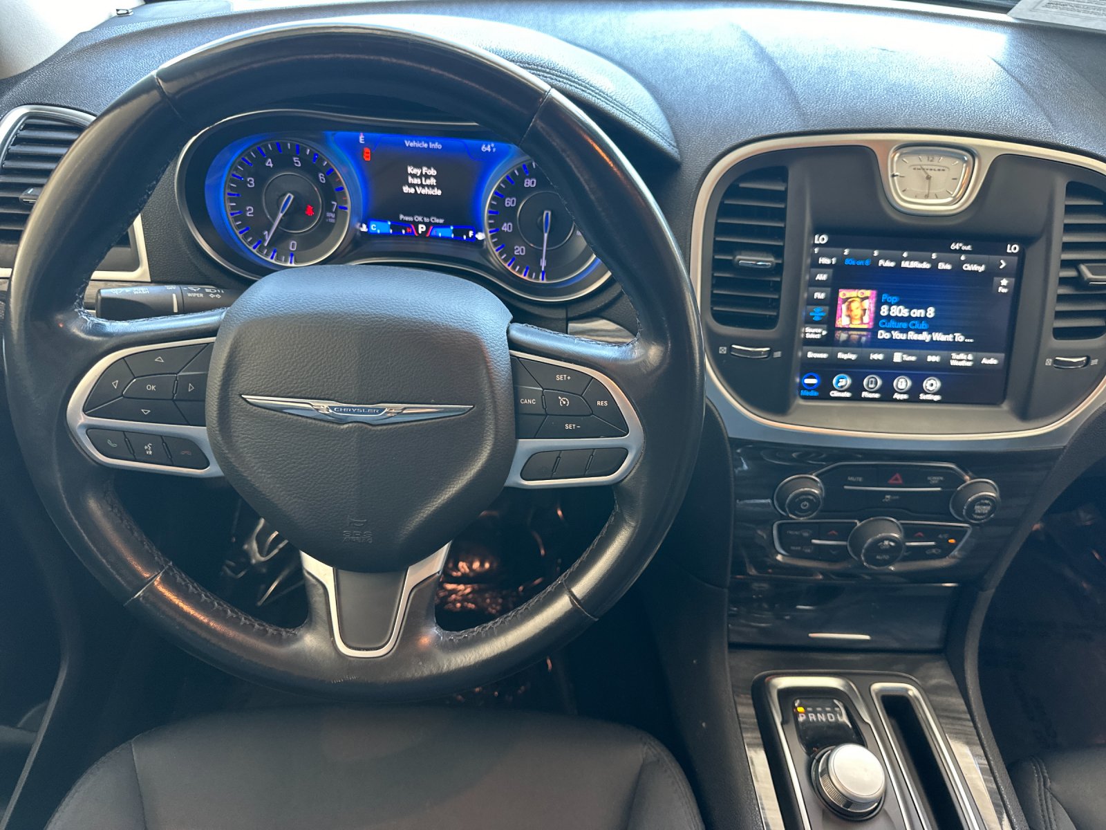 Used 2020 Blue Chrysler Touring image 13