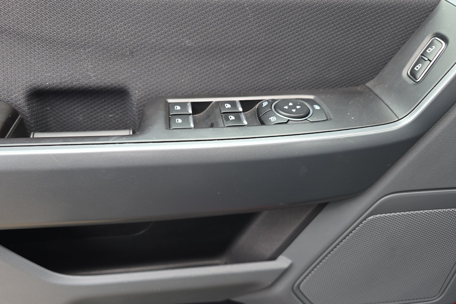 Used 2023 Red Ford XLT image 8